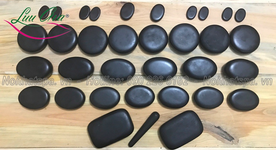 phương pháp massage đá nóng tại nhà.