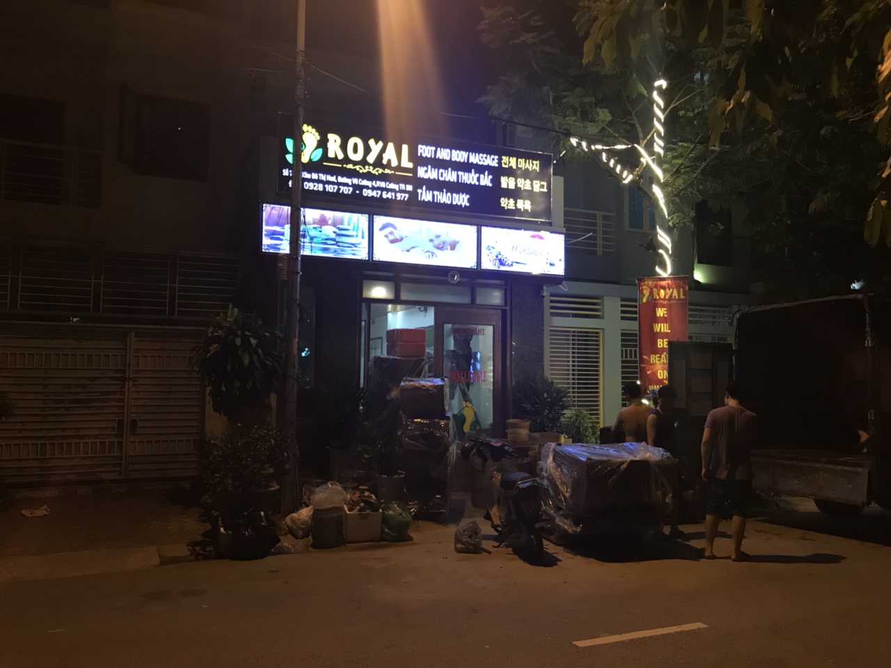 mẫu ghế massage foot, phòng xông đá muối, dụng cụ spa đã cung cấp tại Royal Bắc Ninh