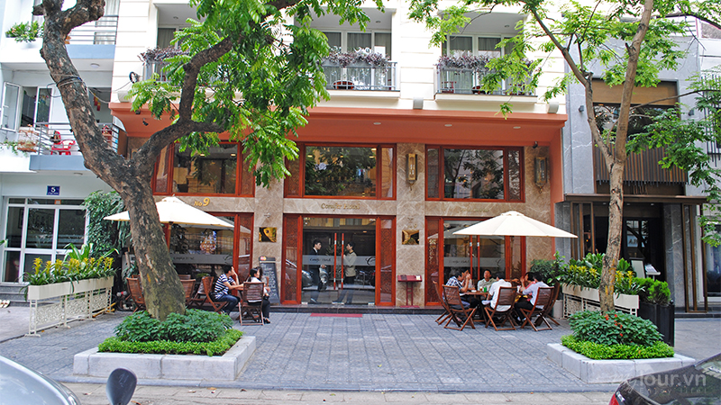 Ghế massage Foot - Khách Sạn Conifer Boutique - Số 9, Lý Đạo Thành